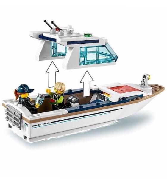 Get Ready for Ocean Exploration with the Diving Yacht LEGO Set