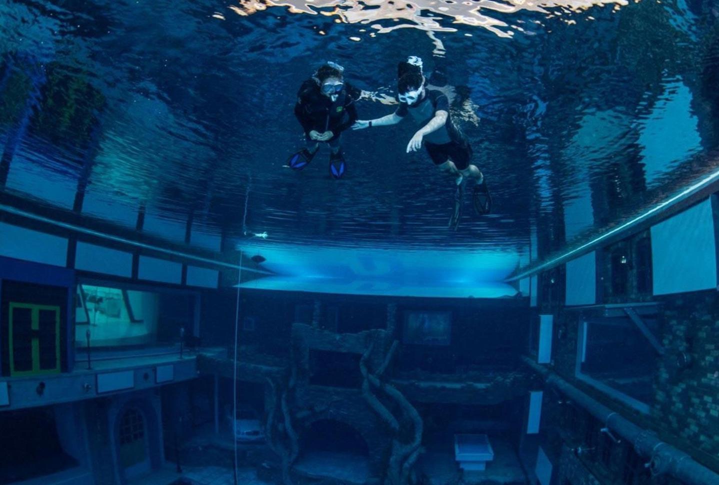 Unlock the Mysteries of the Deep: Diving School Abu Dhabi
