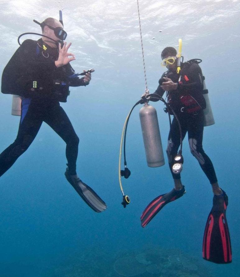  Essential Safety Tips for Diving 